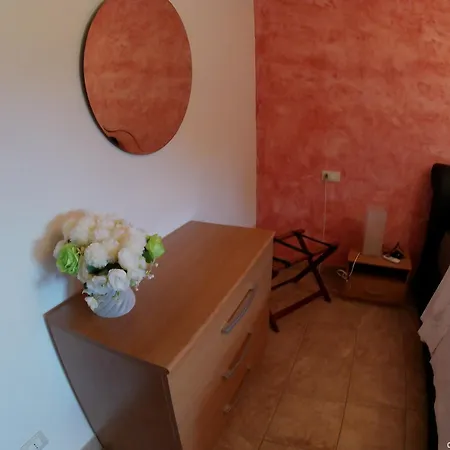 Apartment Locazione Turistica Spaccarotella Vista Su Gualdo Cattaneo