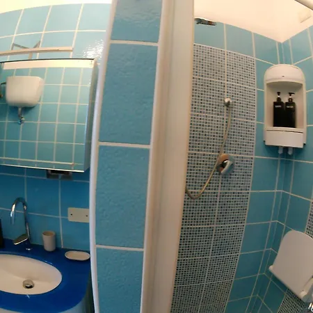Apartment Locazione Turistica Spaccarotella Vista Su *